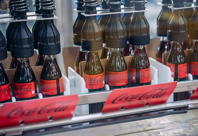 Produktion des Coca-Cola 6er-Packs am Produktionsstandort in Mönchengladbach