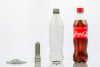Neue Flasche aus 100 Prozent recyceltem PET fur den Klassiker v2